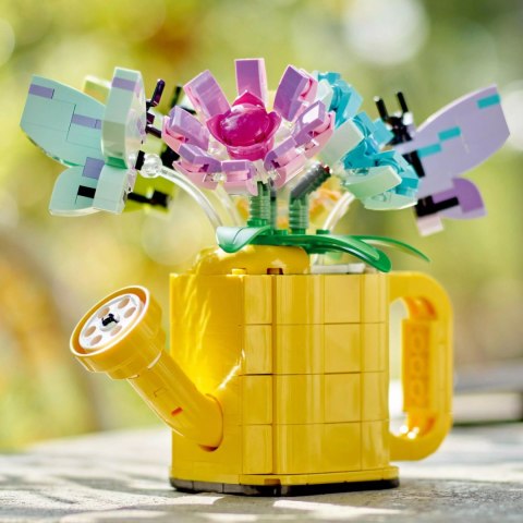 LEGO Creator 3 w 1 Kwiaty w konewce 31149
