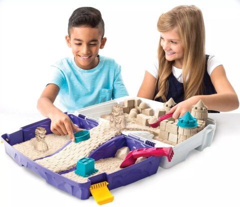 Kinetic Sand. Walizka z piaskiem