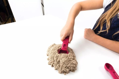 Kinetic Sand. Walizka z piaskiem