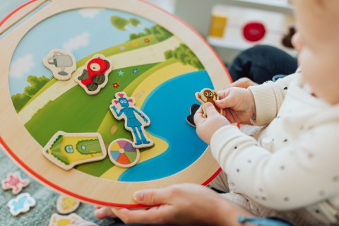 Drewniana tablica z magnesami, zabawka dla dzieci odgrywanie ról Babblarna