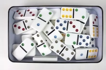 Domino klasyczne w puszce Domino klasyczne w puszce