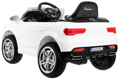 Pojazd Hl-1558 EVA PassionS Biały Pojazd Hl-1558 EVA PassionS Biały