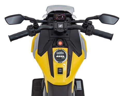 Motor Honda NC750X Żółty