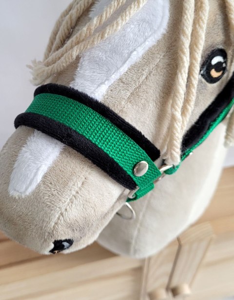 Kantar regulowany dla konia Hobby Horse A3 zielony z czarnym futerkiem Kantar regulowany dla konia Hobby Horse A3 zielony z czarnym futerkiem