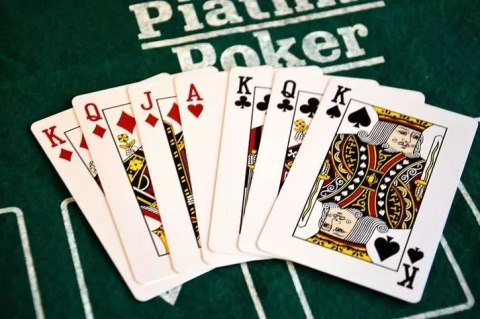 KARTY DO GRY 100% PLASTIK ZESTAW POKERA POKER WAWA