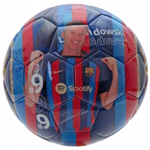 Piłka nożna FC Barcelona Lewandowski 22/23, rozmiar 5 Piłka nożna FC Barcelona Lewandowski 22/23, rozmiar 5