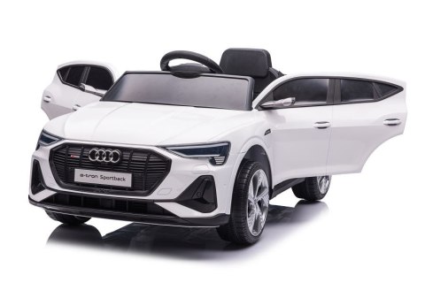 Auto Na Akumulator Audi E- Tron Białe QLS-6688 Auto Na Akumulator Audi E- Tron Białe QLS-6688