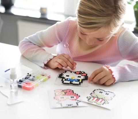 Zestaw koralików wodnych kreatywna zabawka dla dzieci układanka Hello Kitty Zestaw koralików wodnych kreatywna zabawka dla dzieci układanka Hello Kitty