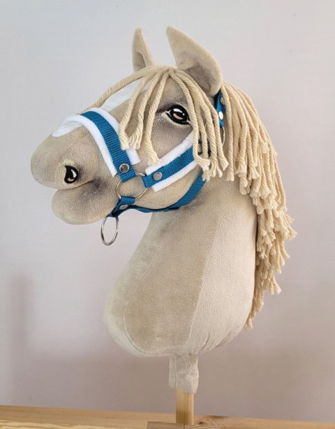 Kantar regulowany dla konia Hobby Horse A3 turkus białym futerkiem Kantar regulowany dla konia Hobby Horse A3 turkus białym futerkiem
