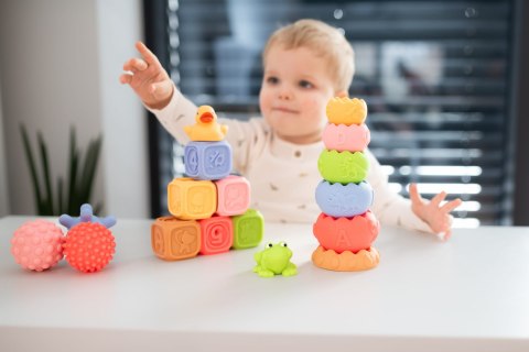 Klocki sensoryczne, piramida, piłeczki, zwierzątka - zestaw edukacyjny Montessori (18 sztuk) Klocki sensoryczne, piramida, piłeczki, zwierzątka - zestaw edukacyjny Montessori (18 sztuk)