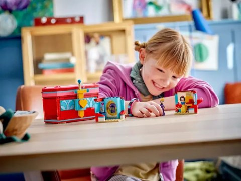 LEGO ǀ Disney Princess Szkatułka na biżuterię z Królewną Śnieżką 43276