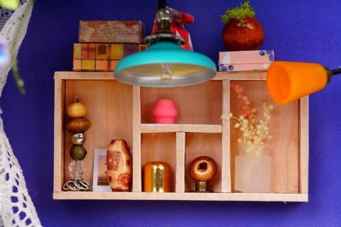 ROBOTIME Folding Wooden LED Model - House ROBOTIME Folding Wooden LED Model - House