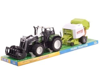 Traktor z łyżką i balownicą