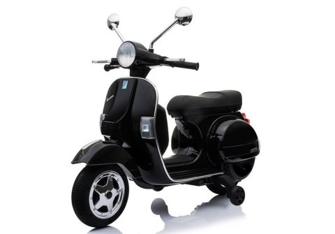 Skuter na Akumulator Vespa Czarny Skuter na Akumulator Vespa Czarny