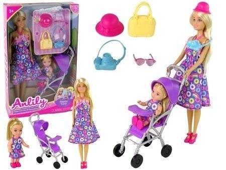 Lalka z dzieckiem w wózku + akcesoria Lalka z dzieckiem w wózku + akcesoria