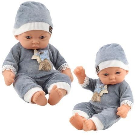 Lalka bobas w szarej piżamce Lalka bobas w szarej piżamce