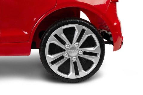 POJAZD AKUMULATOROWY AUDI RS Q8 RED