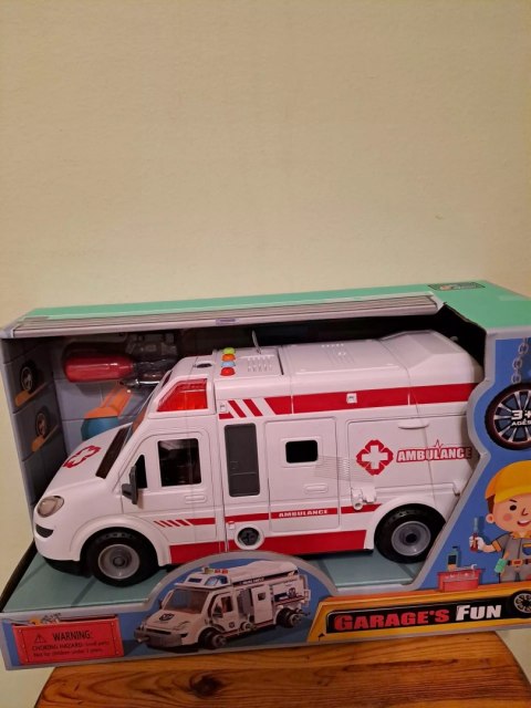 Auto ambulans rozkręcane Auto ambulans rozkręcane