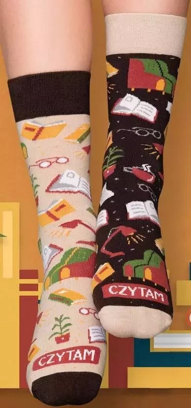 Skarpety długie Czytam - nie przeszkadzać! 35-38 Skarpety długie Czytam - nie przeszkadzać! 35-38