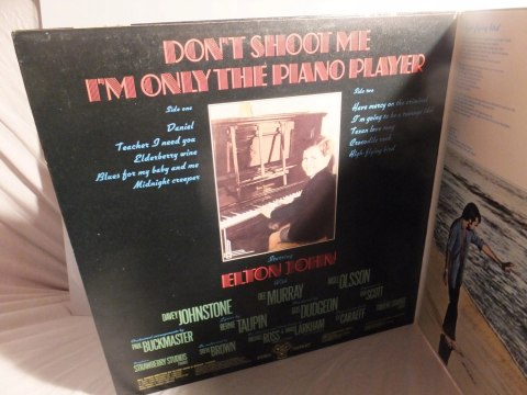 Don't Shoot Me I'm Only The Piano Player, Winyl