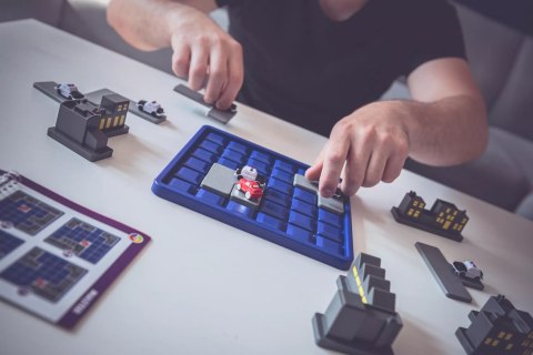 Smart Games. Blokada