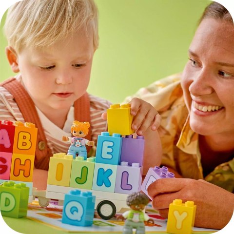 LEGO DUPLO Town Ciężarówka z alfabetem 10421