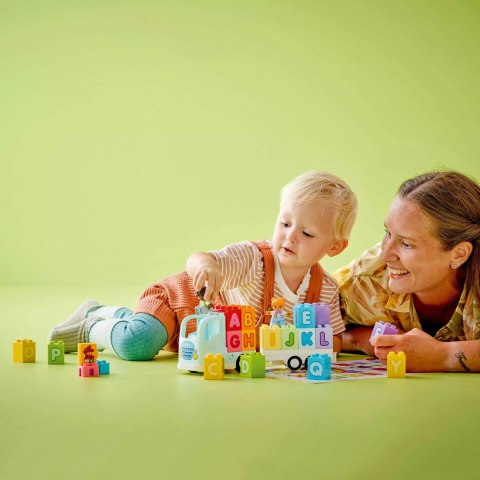 LEGO DUPLO Town Ciężarówka z alfabetem 10421