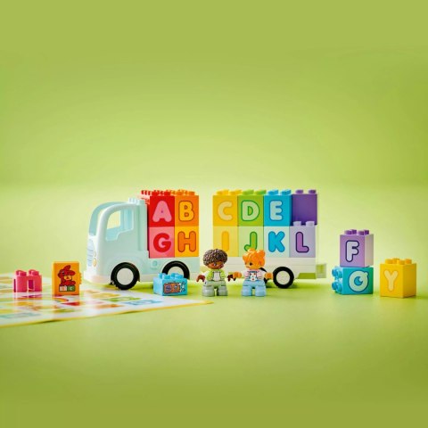 LEGO DUPLO Town Ciężarówka z alfabetem 10421