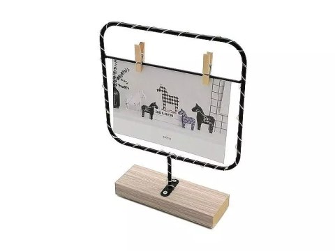 Ramka na zdjęcia 15x10cm podświetlana LED Ramka na zdjęcia 15x10cm podświetlana LED